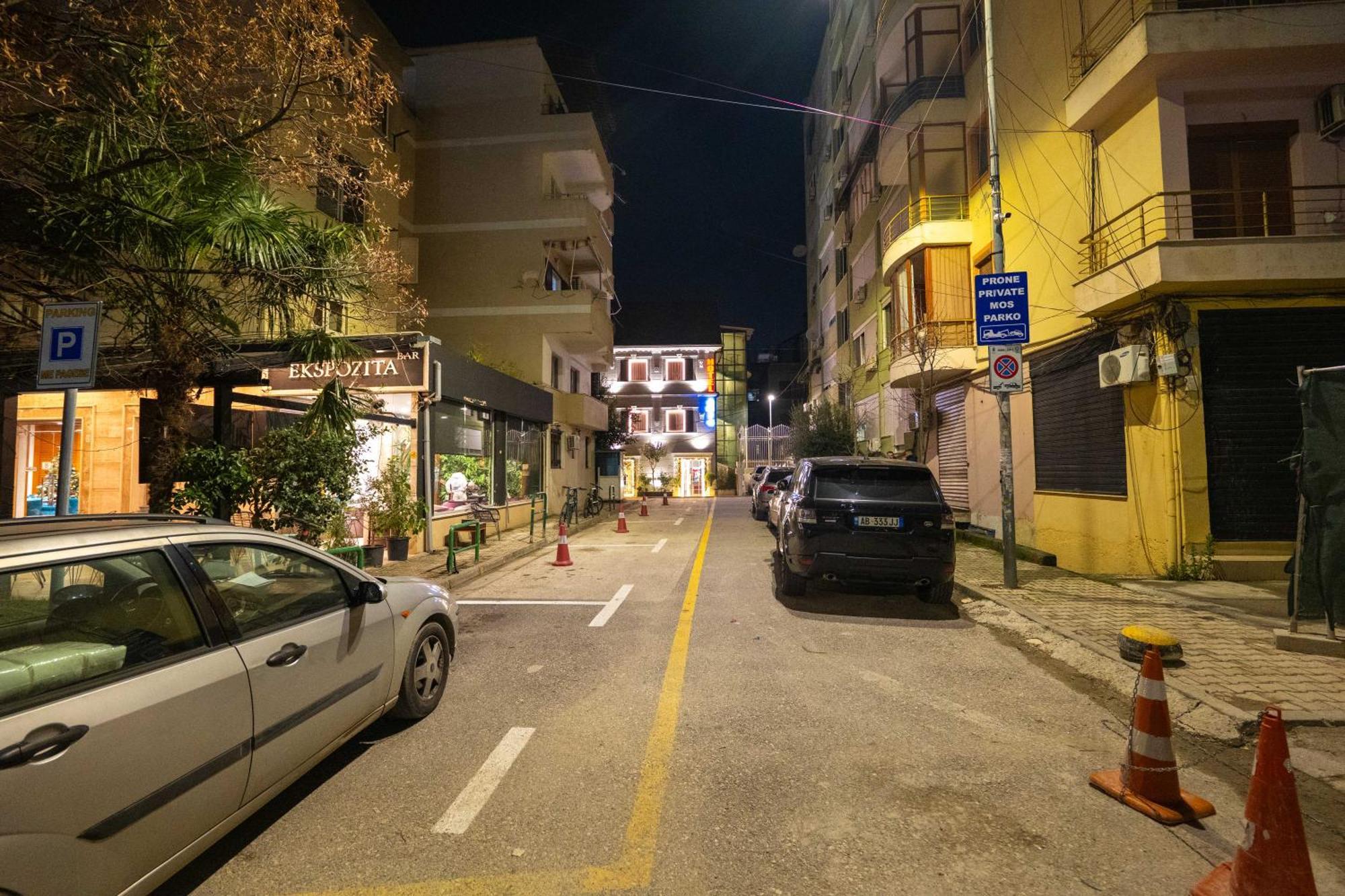 Hotel Aria Tirana Exterior photo